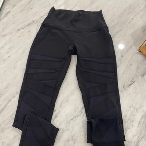 Lululemon mesh leggings